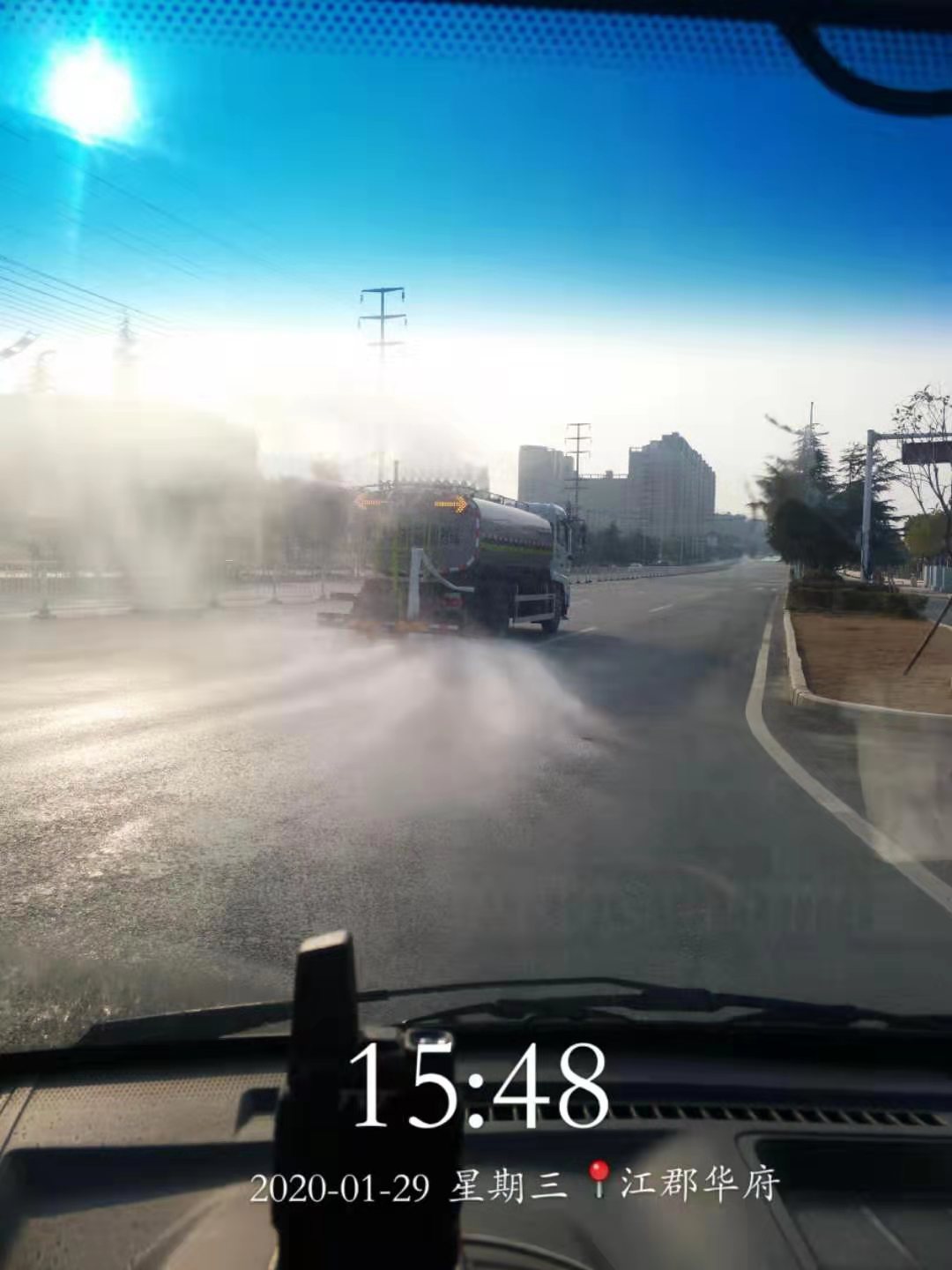 抗疫一线丨NG娱乐环境15台清洁消毒车开始作业